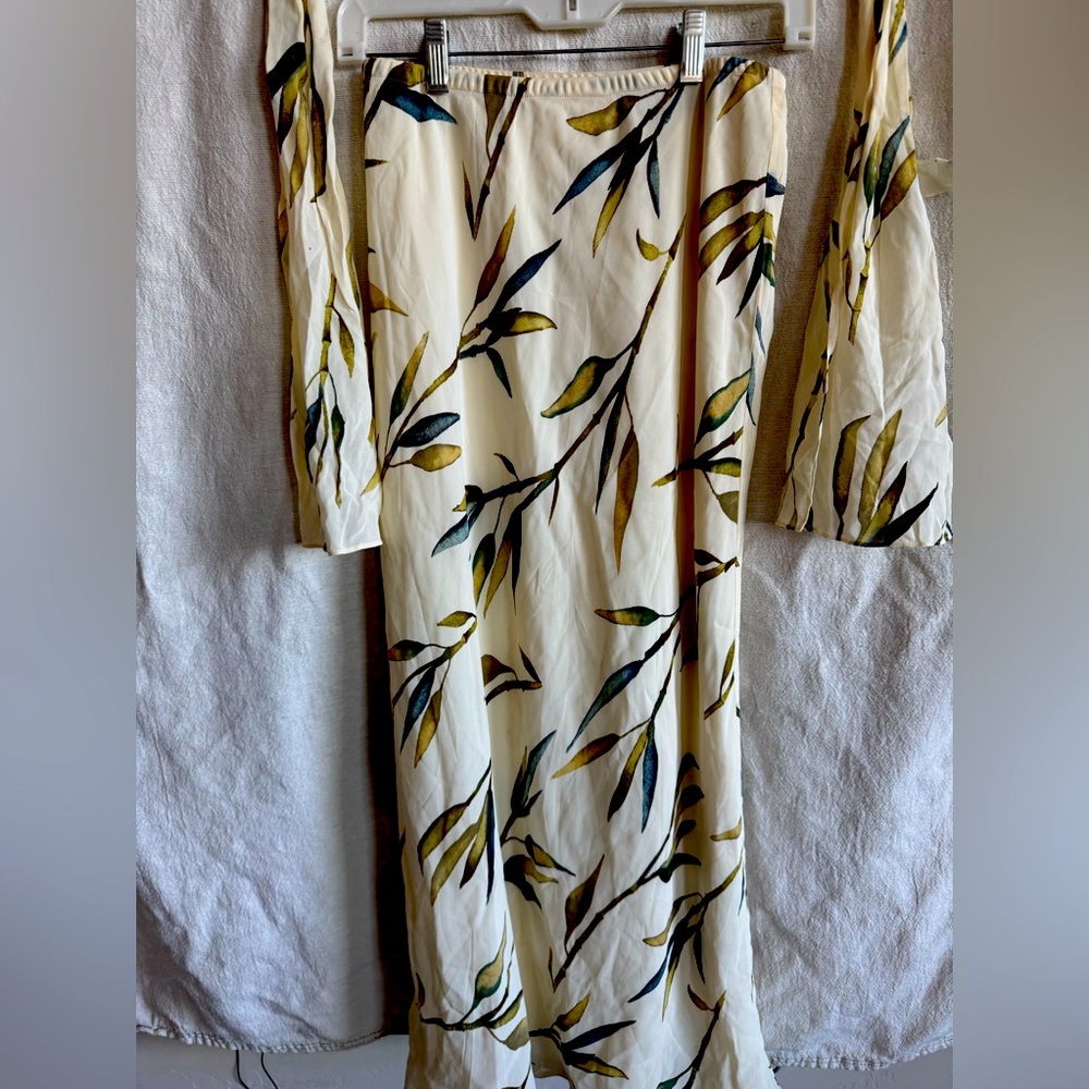 Liz Claiborne long skirt with matching scarf / sash